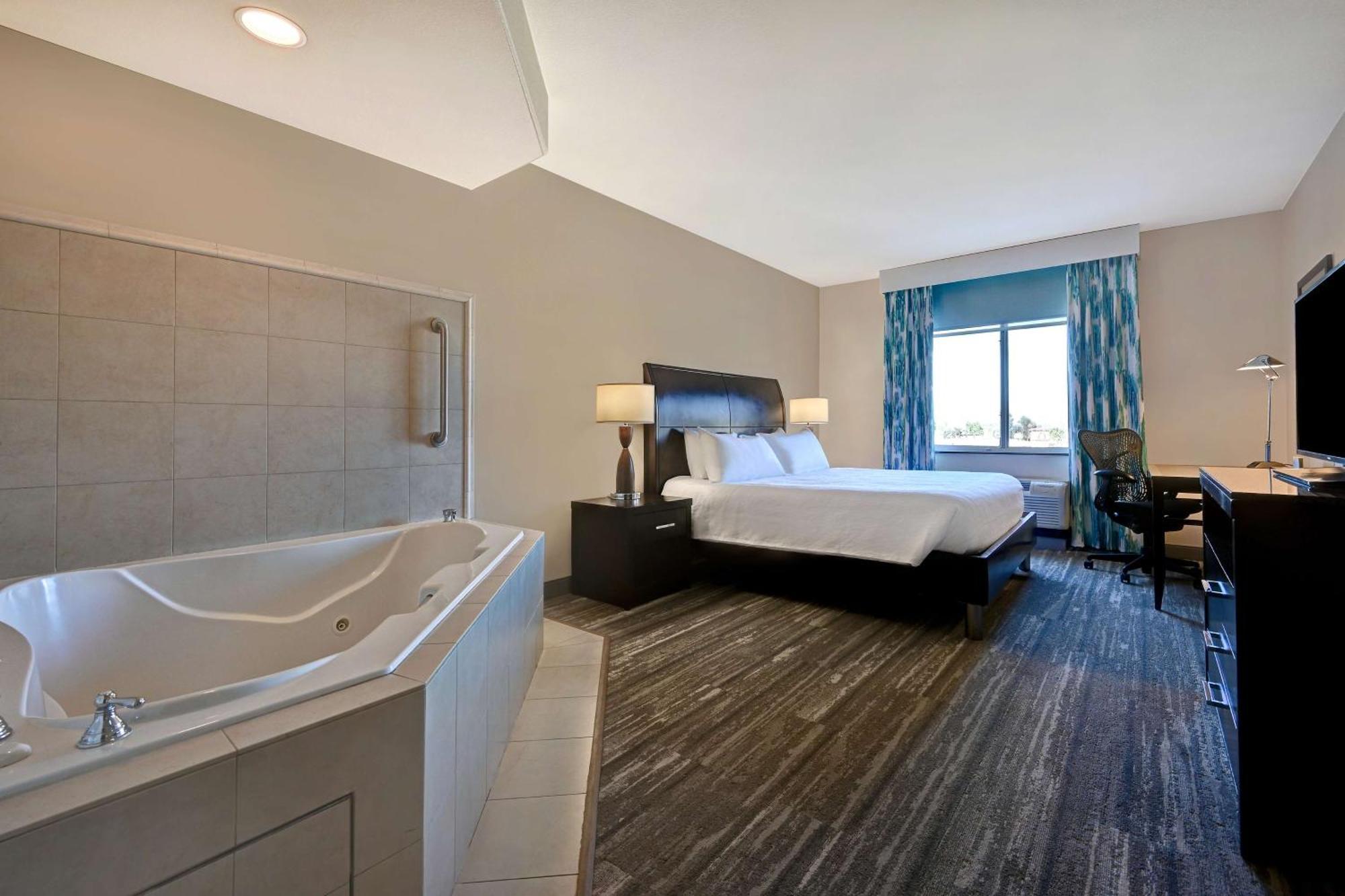 Hilton Garden Inn Сан-Бернардино Экстерьер фото
